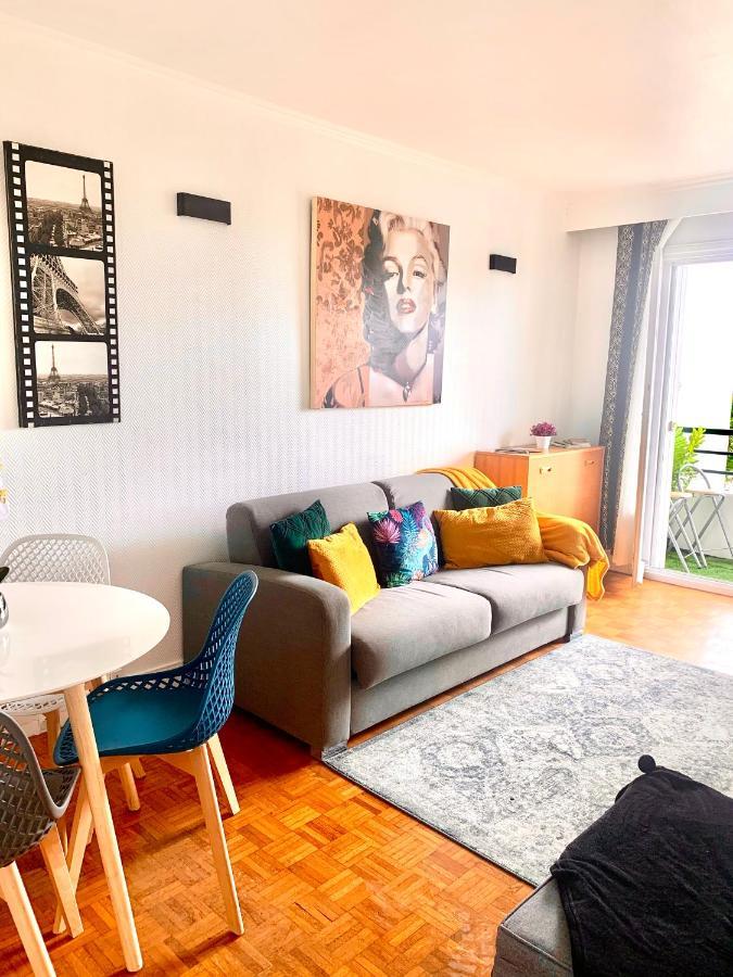 Apartmán Little Champs-Elysees Drancy Exteriér fotografie
